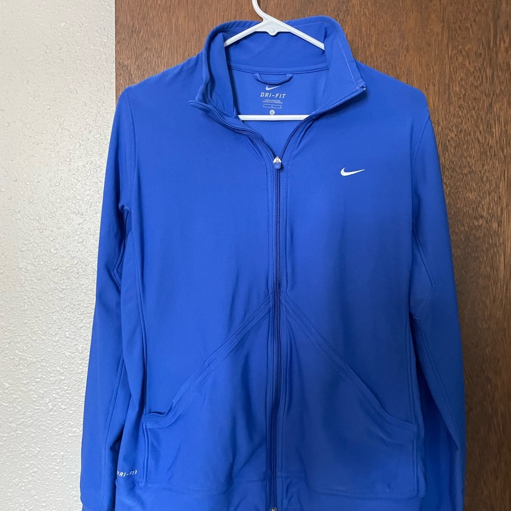 Nike Zip